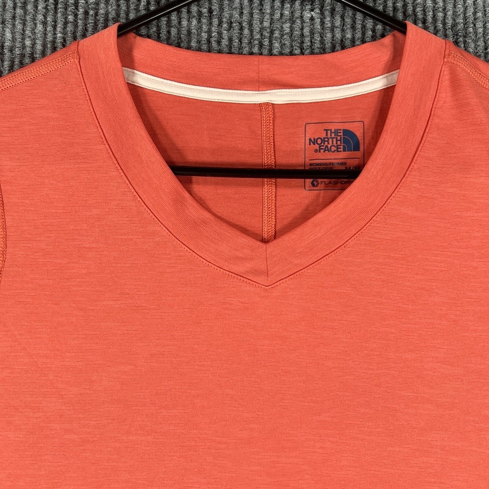 The North Face Shirt Womens Medium Orange V Neck‎ FlashDry Short Sleeve